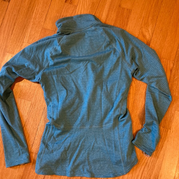 W's Capilene 4 Base Layer Zip Neck - Picture 3 of 3